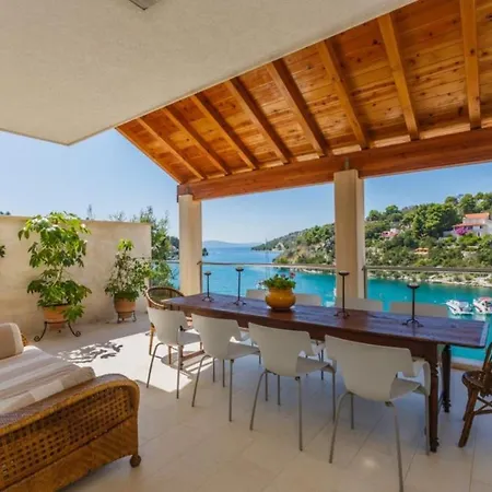 度假居 Karmen - Luxury Seafront Bobovisca